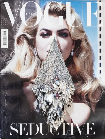 Beni Bischof — Scratched Vogue