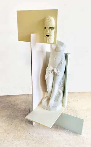 Stijn Elshuis — White, white, too much white