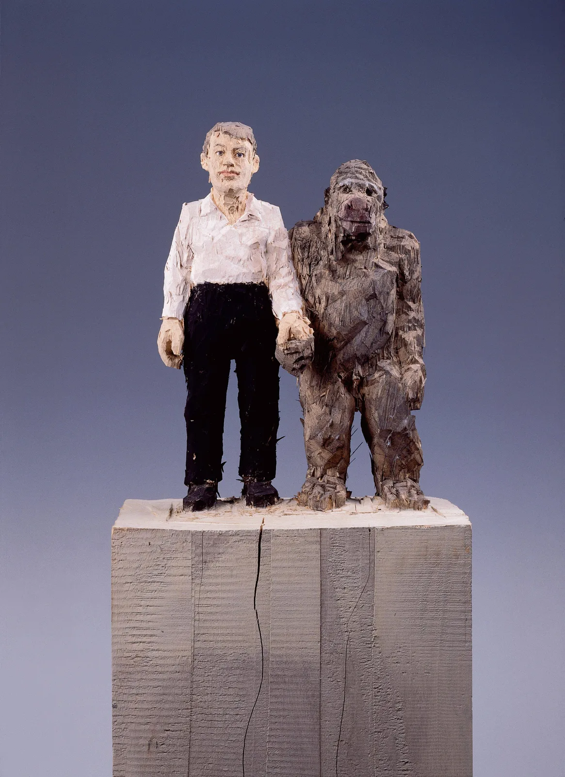 Stephan Balkenhol — Man met gorilla