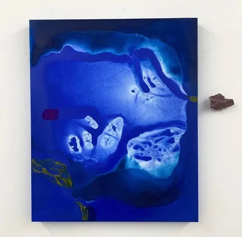 Cristina Lucas — Composition "DEEP SEA BLUE"