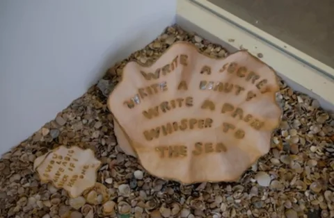 Chris Nelck — Whisper to the sea,