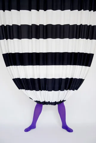 Guda Koster — Hanging around