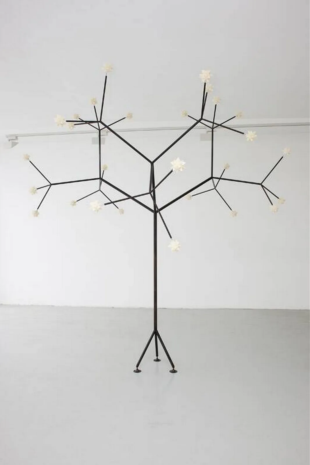 Charles Avery — Untitled (Tree no. 1 for the Jadindagadendar)